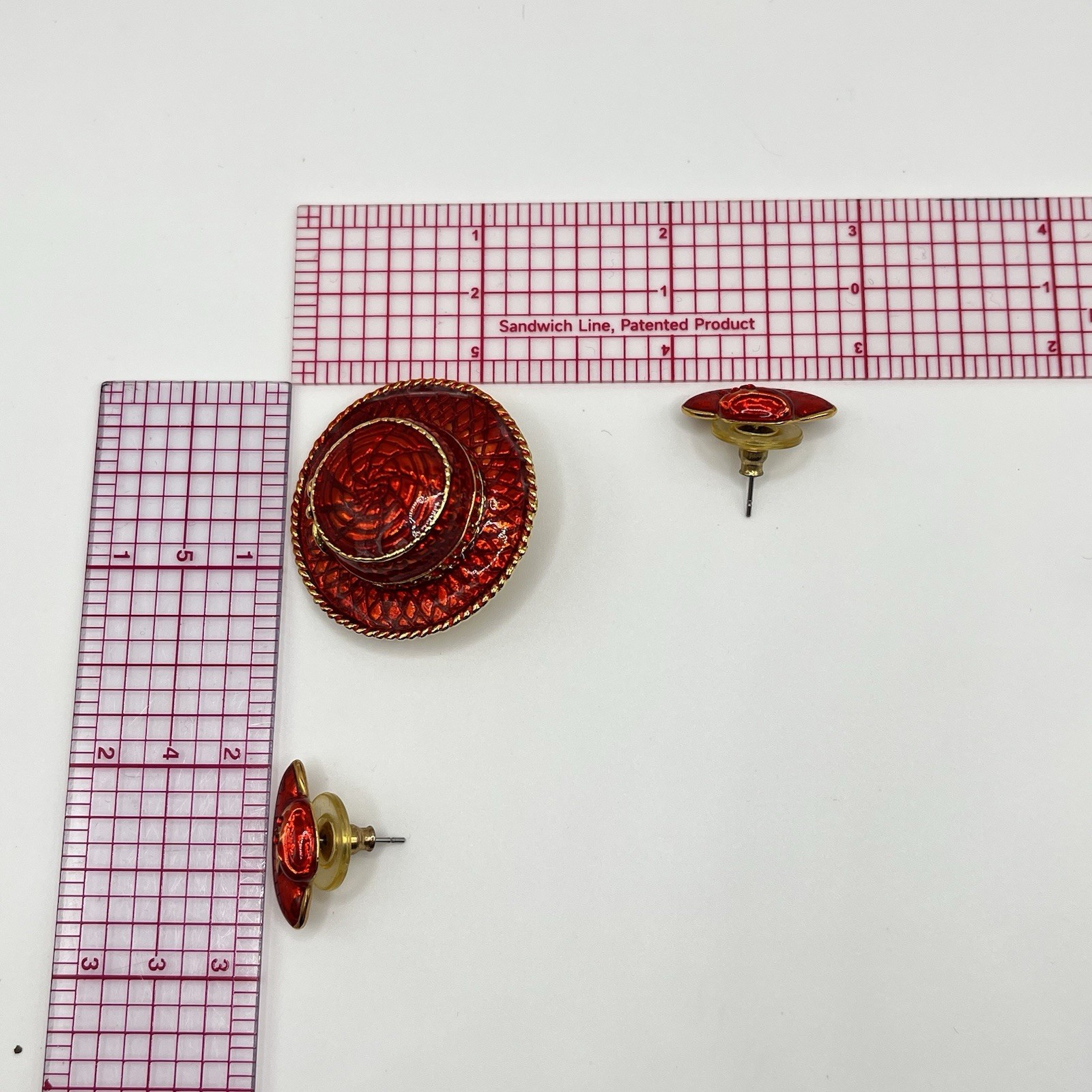 Red Hat Brooch and Earrings Set in Gold Tone Red Enamel and Rhinestones Vintage