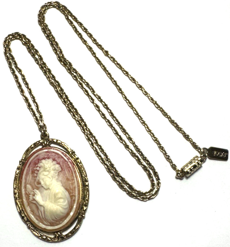 Vintage Jewelry Necklace SIGNED 1928 Gold Dainty Chain Cameo Lady Ombre 17