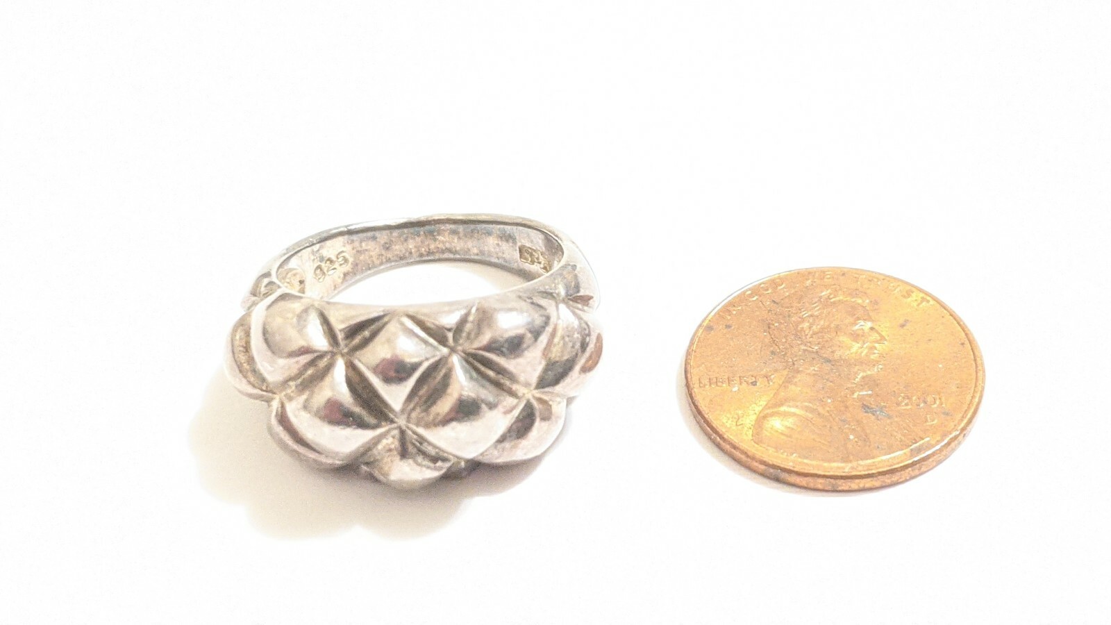 VINTAGE STERLING SILVER RING ABOUT SIZE 7 1/2 HALLMARKED SIGNED 925 TH