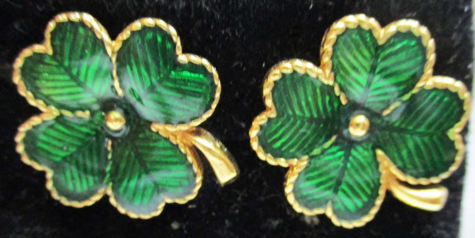 VINTAGE AVON ST PATRICK’S DAY SHAMROCK ENAMEL EARRINGS + 2 IRISH PINS,LEPRECHAUN