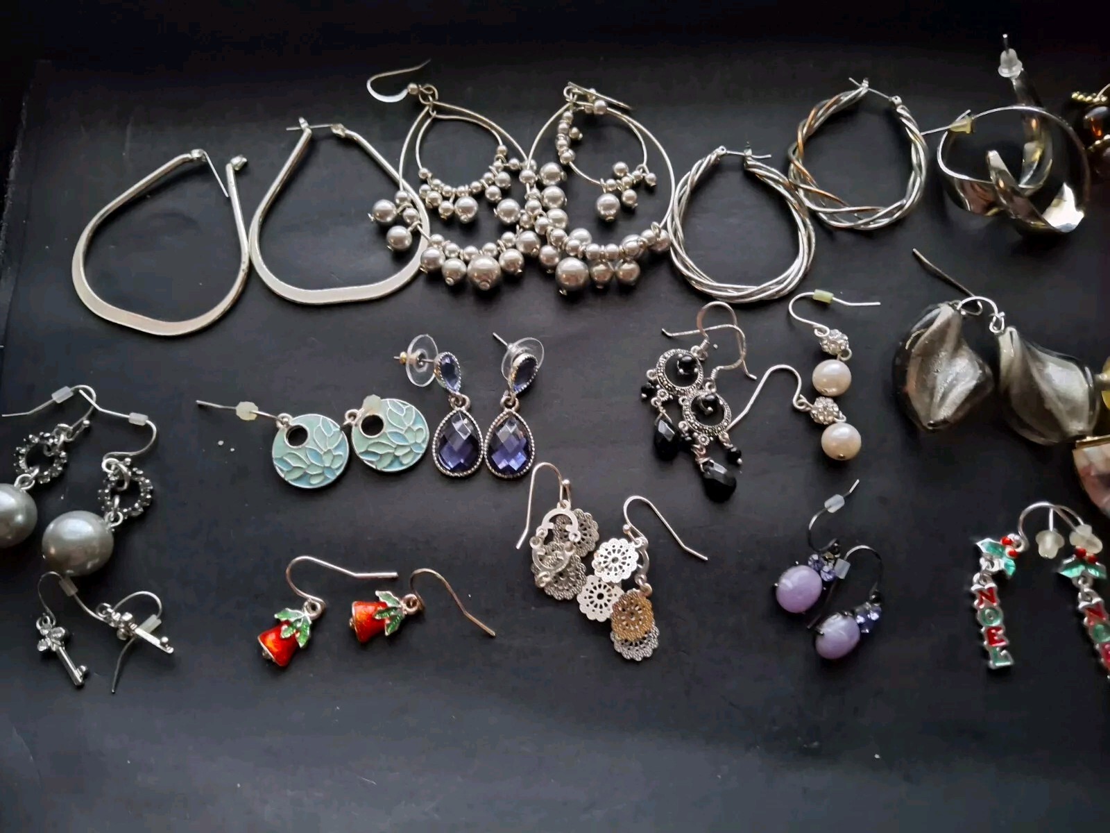 Lot Of 19 Modern/Vintage Earrings Pairs Pierced, Dangle, Hooks multicolor