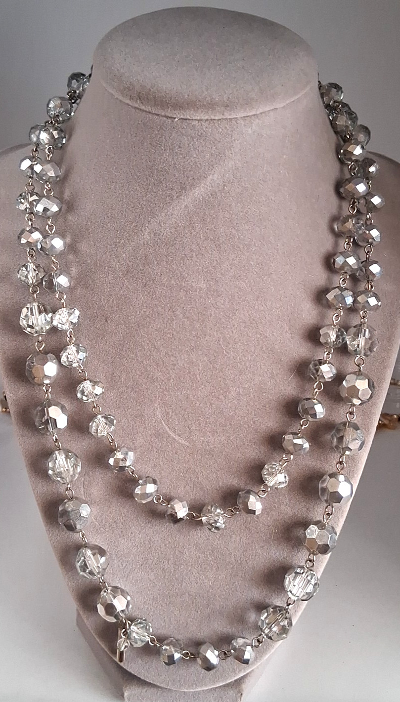 VINTAGE AB SILVER CLEAR FACETED CRYSTAL GLASS BEADED LONG NECKLACE 40″
