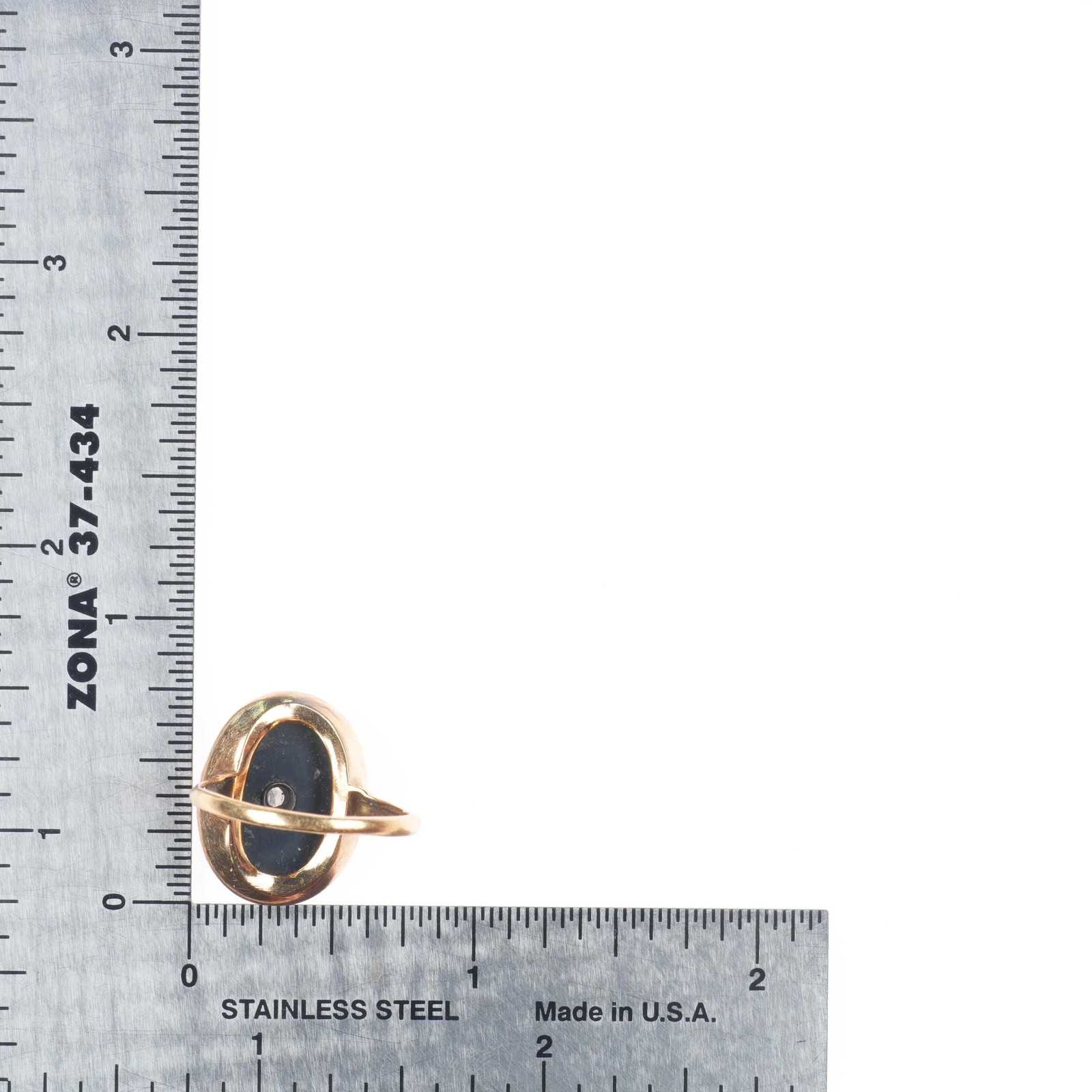 sz7.5 Antique 14k yellow gold diamond, platinum onyx women’s size 7.5 ring