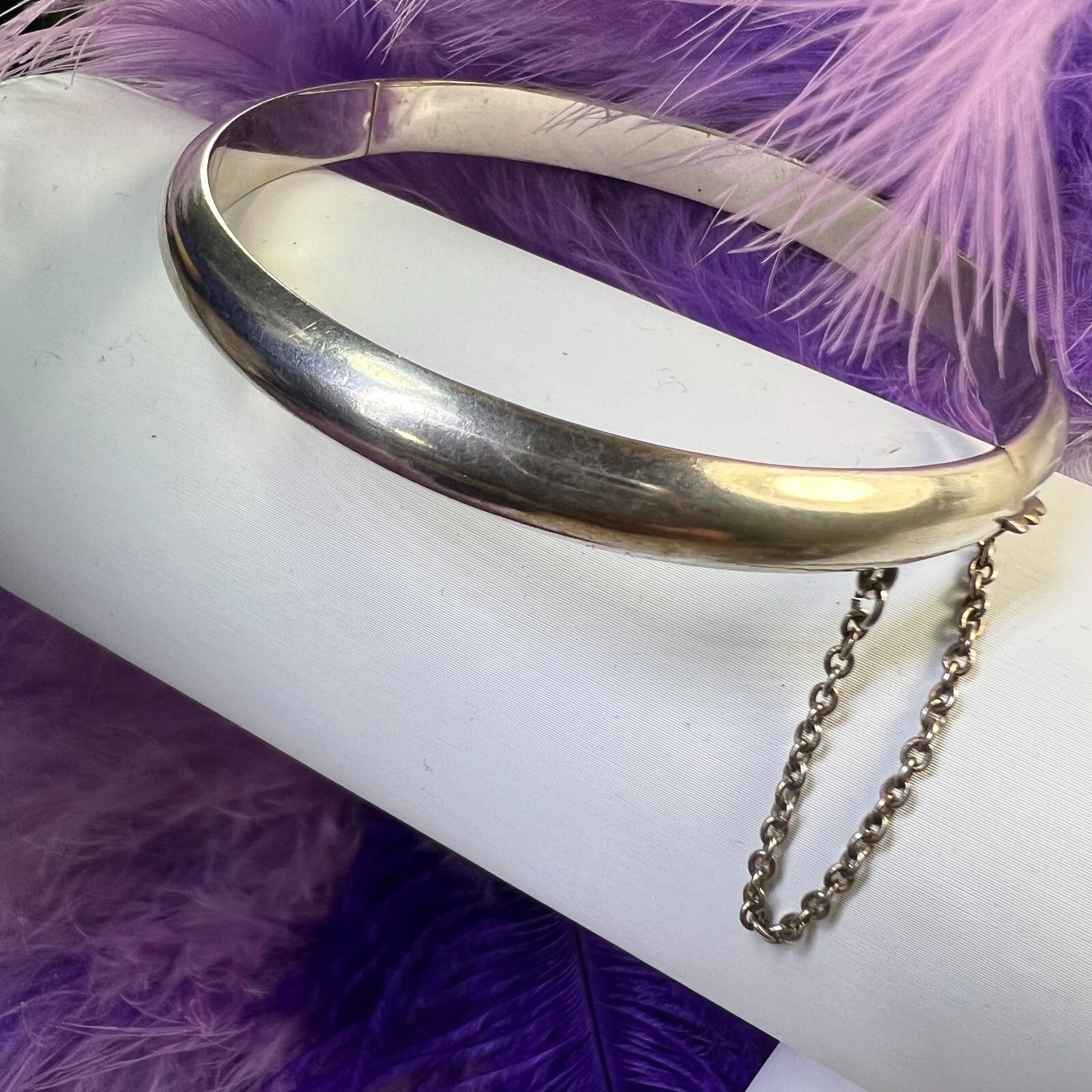 Vintage 0.925 Sterling Silver hinged 7 1/4″ x 5/16″ Bangle Bracelet with safety