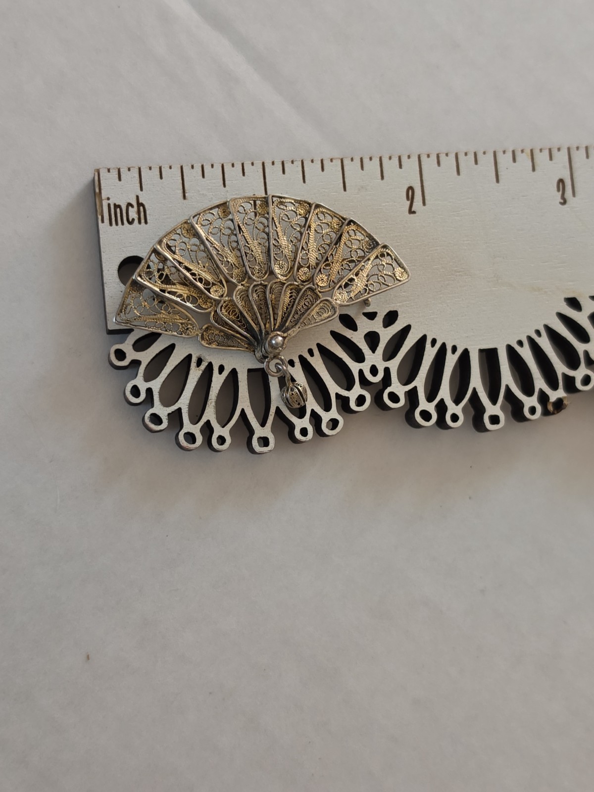 Cannetille Sterling Filigree Handheld Fan Pin Antique Brooch Wash 1.75″ C Clasp