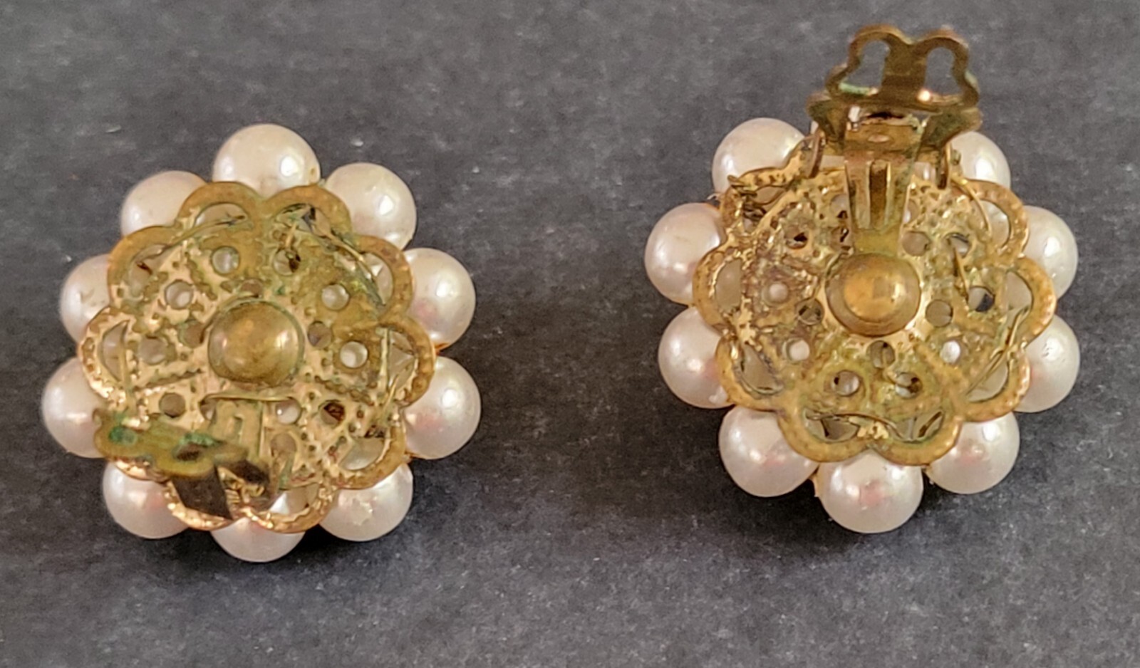 Vintage faux pearl clip on earrings made in Japan please refer to photos