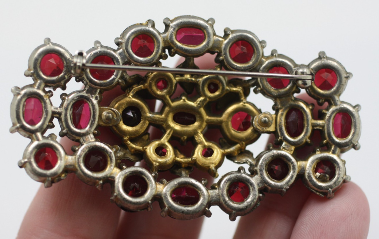 Vintage reddish purple Czech glass 1930’s large silver & gold tone pin brooch