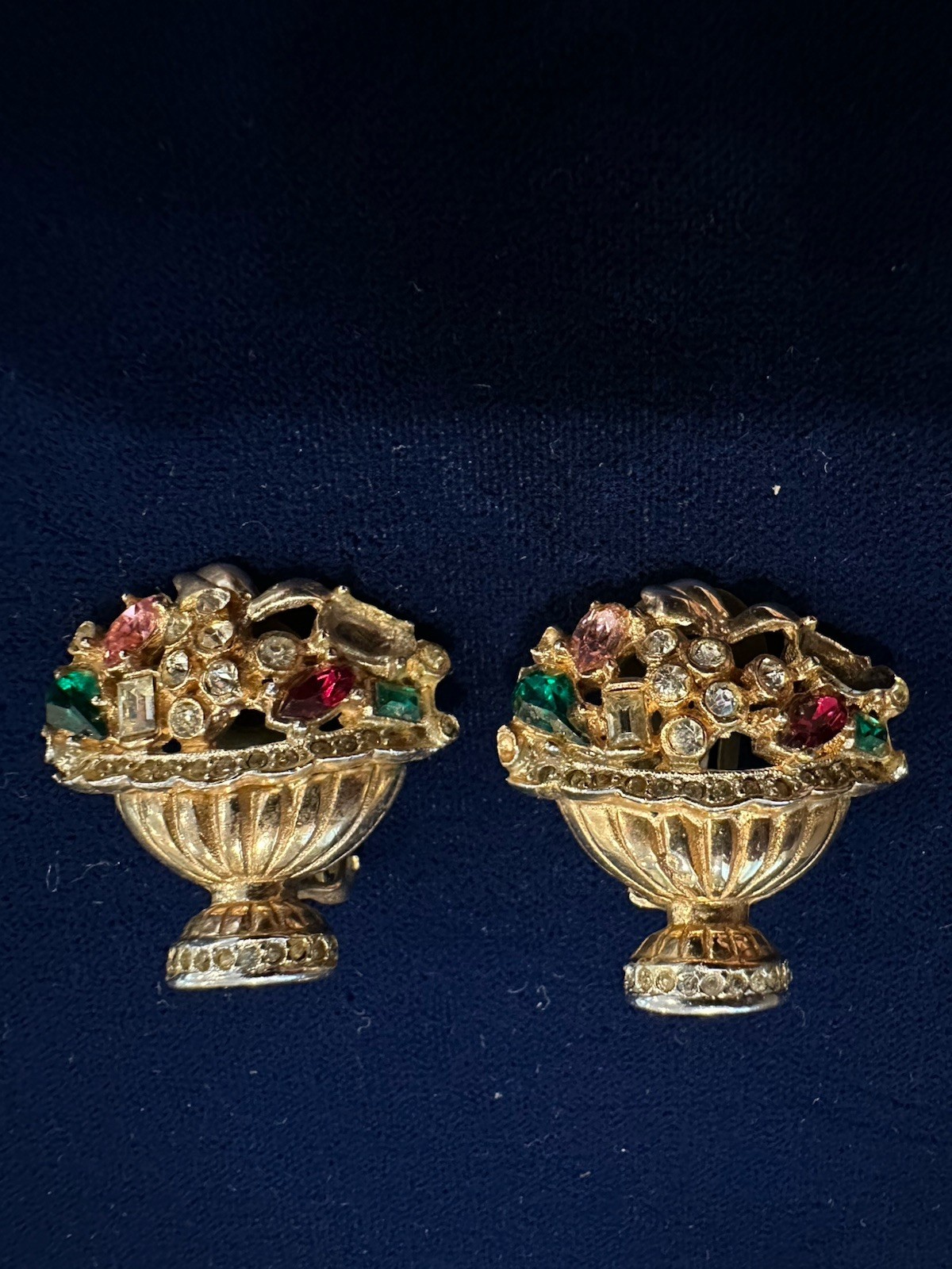 Coro Pegasus Signed Rhinestone Basket Brooch/Pin & Earrings Set Amazing READ