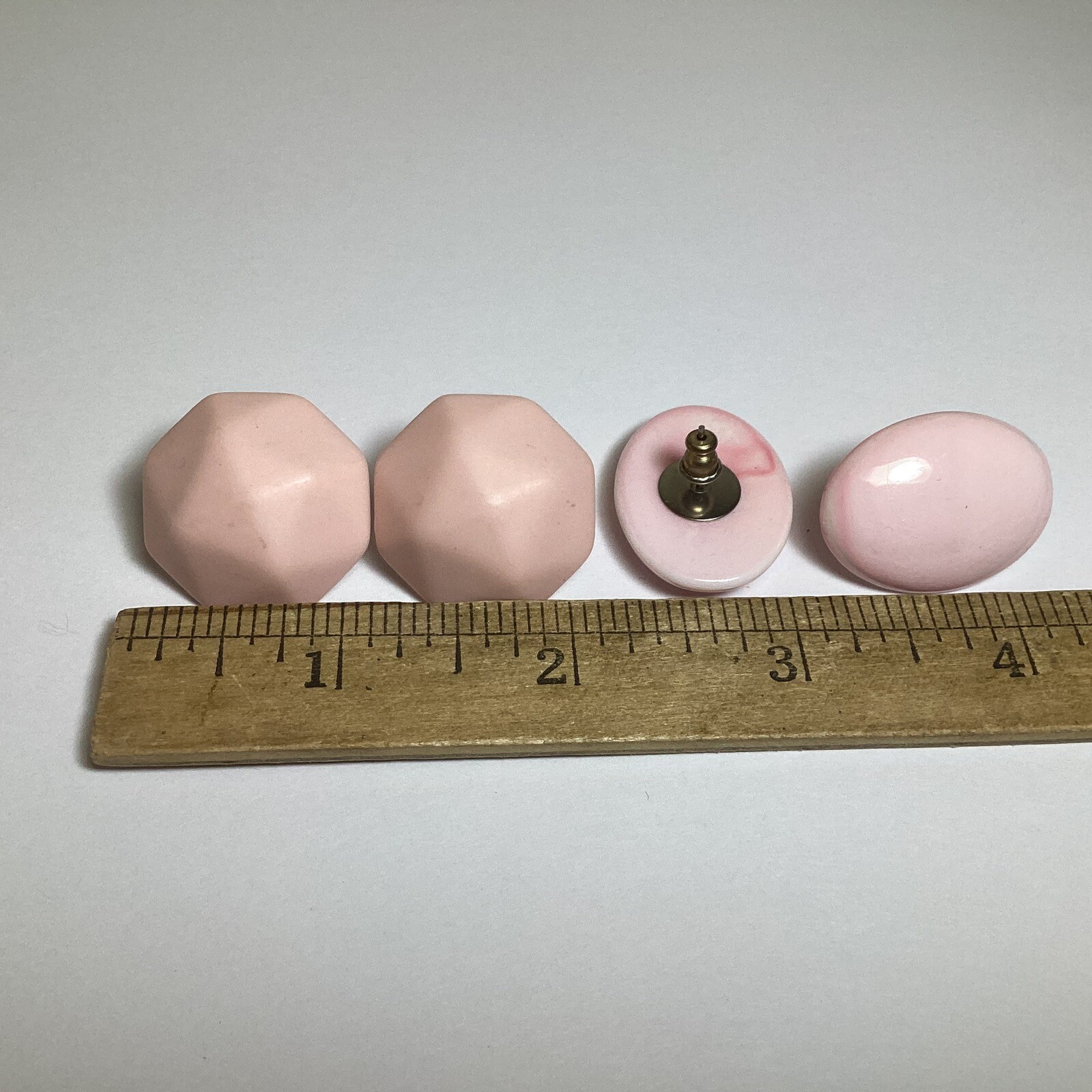 PRETTY VINTAGE RETRO 2 PAIR LOT OF PINK PIERCED EARRINGS DIFFERENT SHAPES