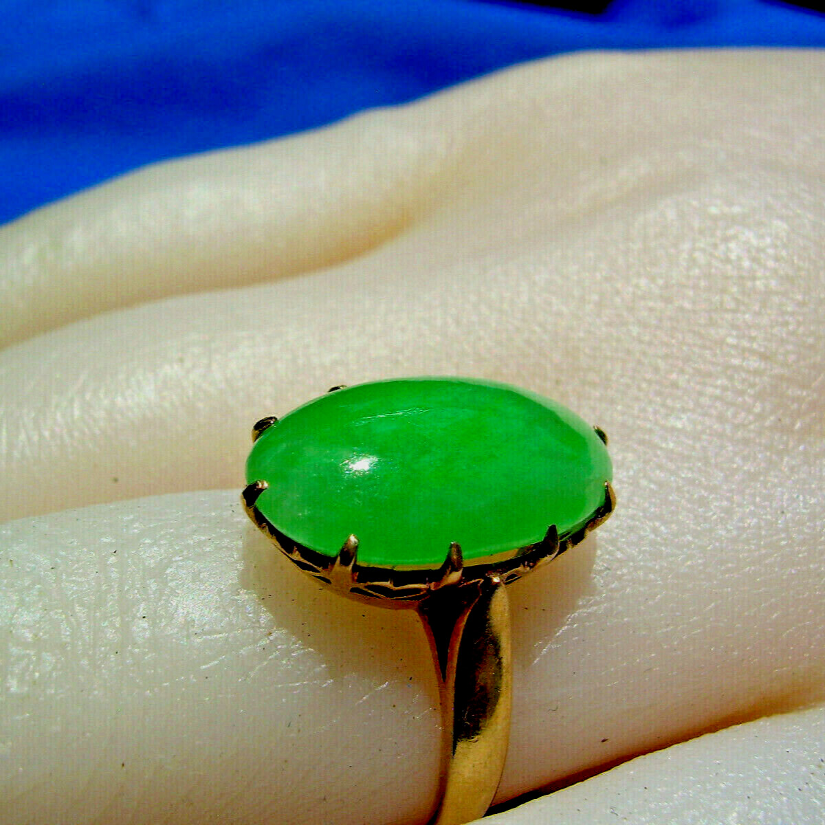 Original EARTH MINED Imperial Green Jadeite JADE Deco Engagement Ring 18K GOLD