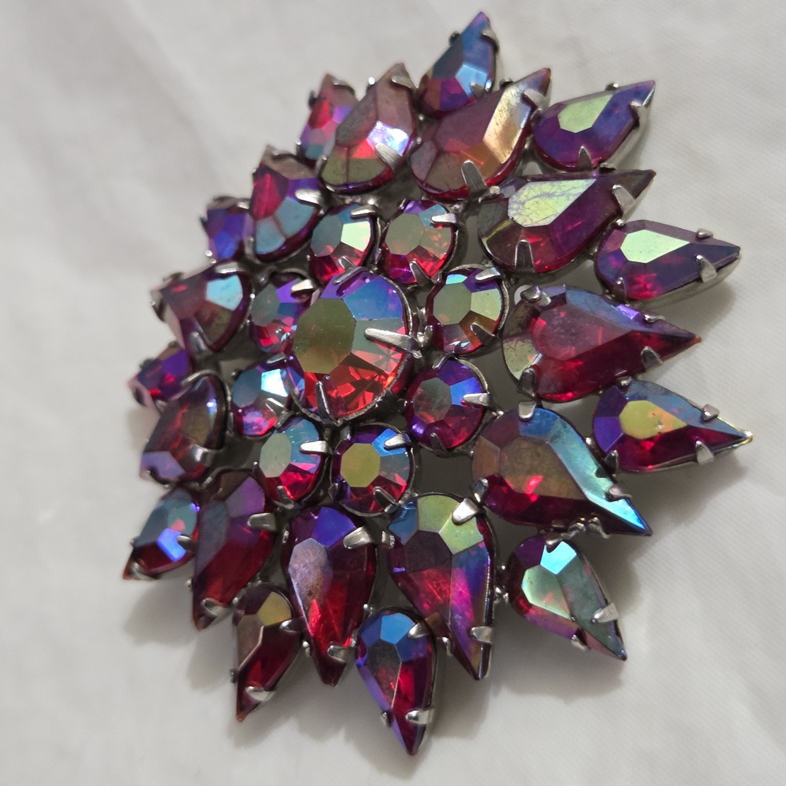 Vintage Juliana D&E Large Red Iridescent AB Rhinestones Brooch Pin 3″