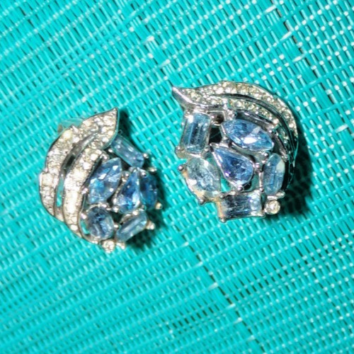 RARE!! signed Crown Trifari earrings with amazing blue stones-OMG!!