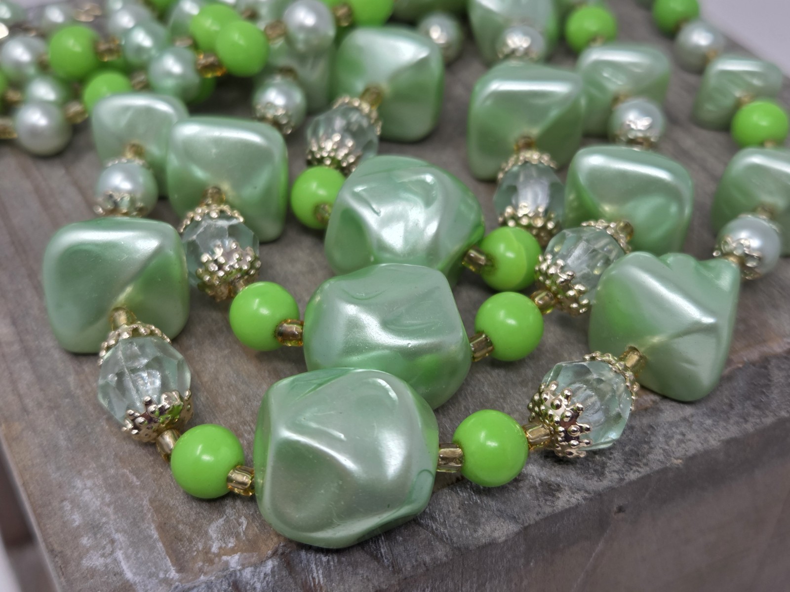 Sea Foam & Lime Green Triple Strand Beaded Necklace Vintage Faux Pearl 15 – 17″