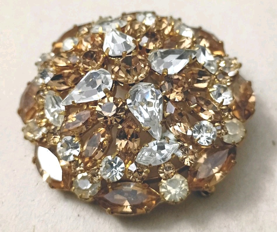 Large Vintage Austria Topaz Clear Crystal Round Circle Domed Brooch Pin (nice)