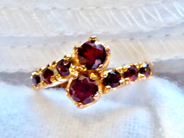 VINTAGE STERLING SILVER GOLD VERMEIL FACETED GARNET CLUSTER RING SIZE 7.5 RING