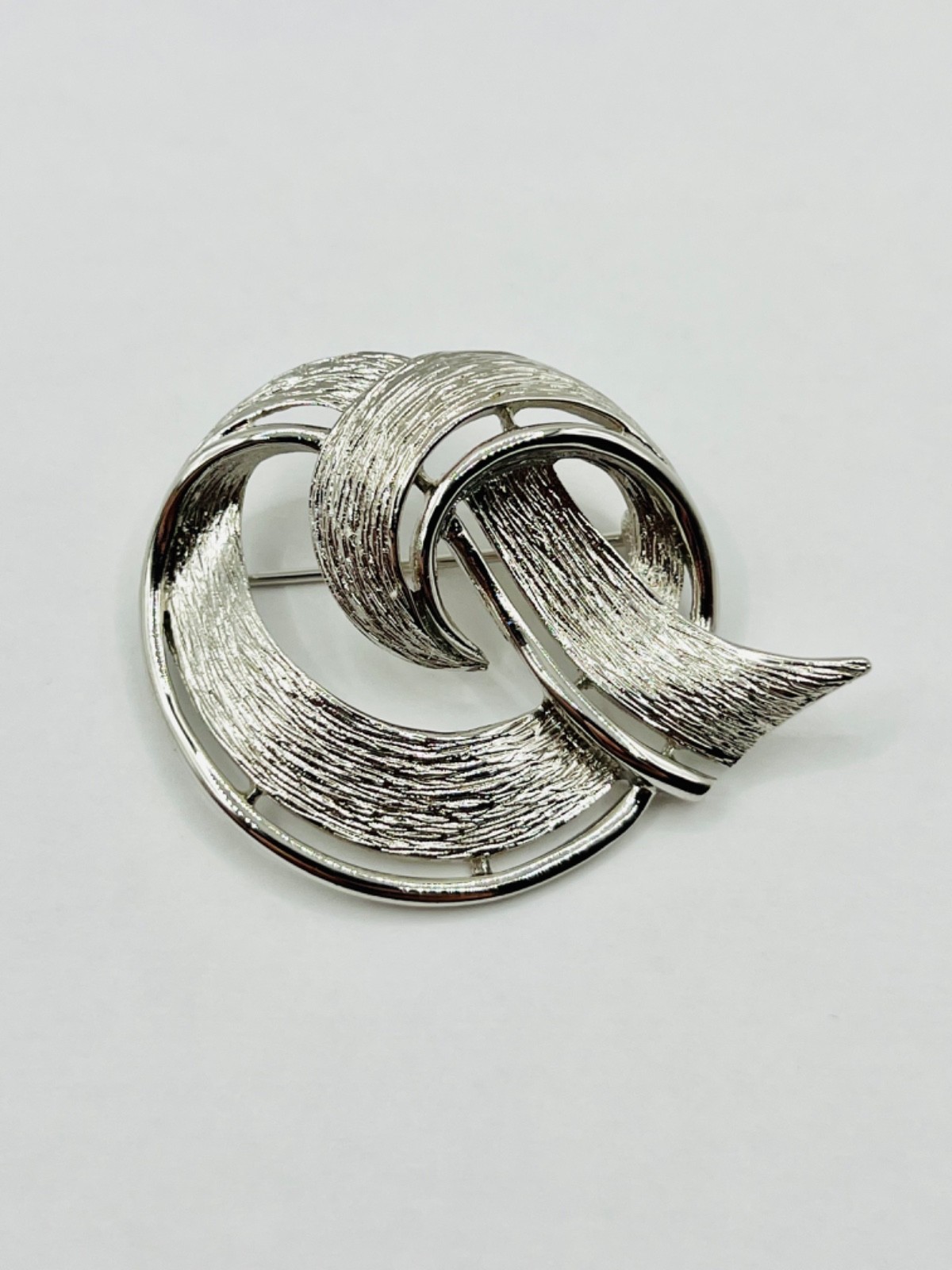 Vintage Silver Tone Abstract Ribbon Swirl Brooch