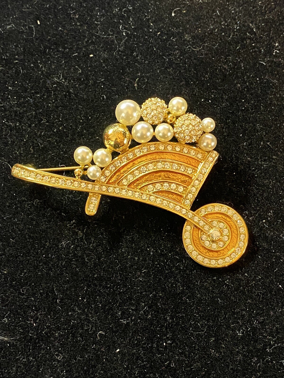 Jacqueline Kennedy Trolley Brooch Wheelbarrow – NEW – Vintage – RETIRED – RARE