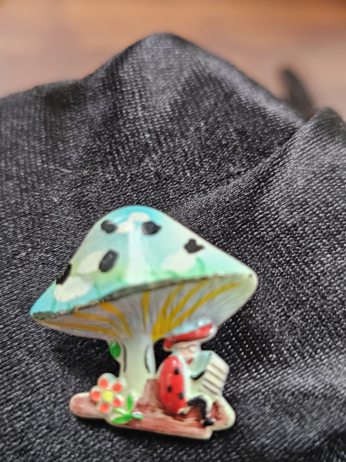 Vtg Painted Mushroom Brooch 3D Pin Man playing Accordion Signed Korea Whimsical