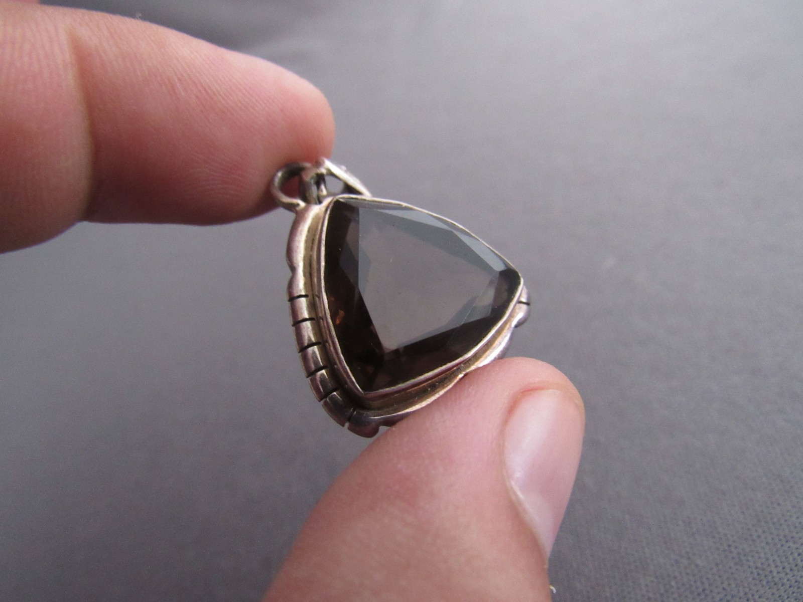 VINTAGE STERLING CHUNKY TRILLION SMOKEY QUARTZ PENDANT