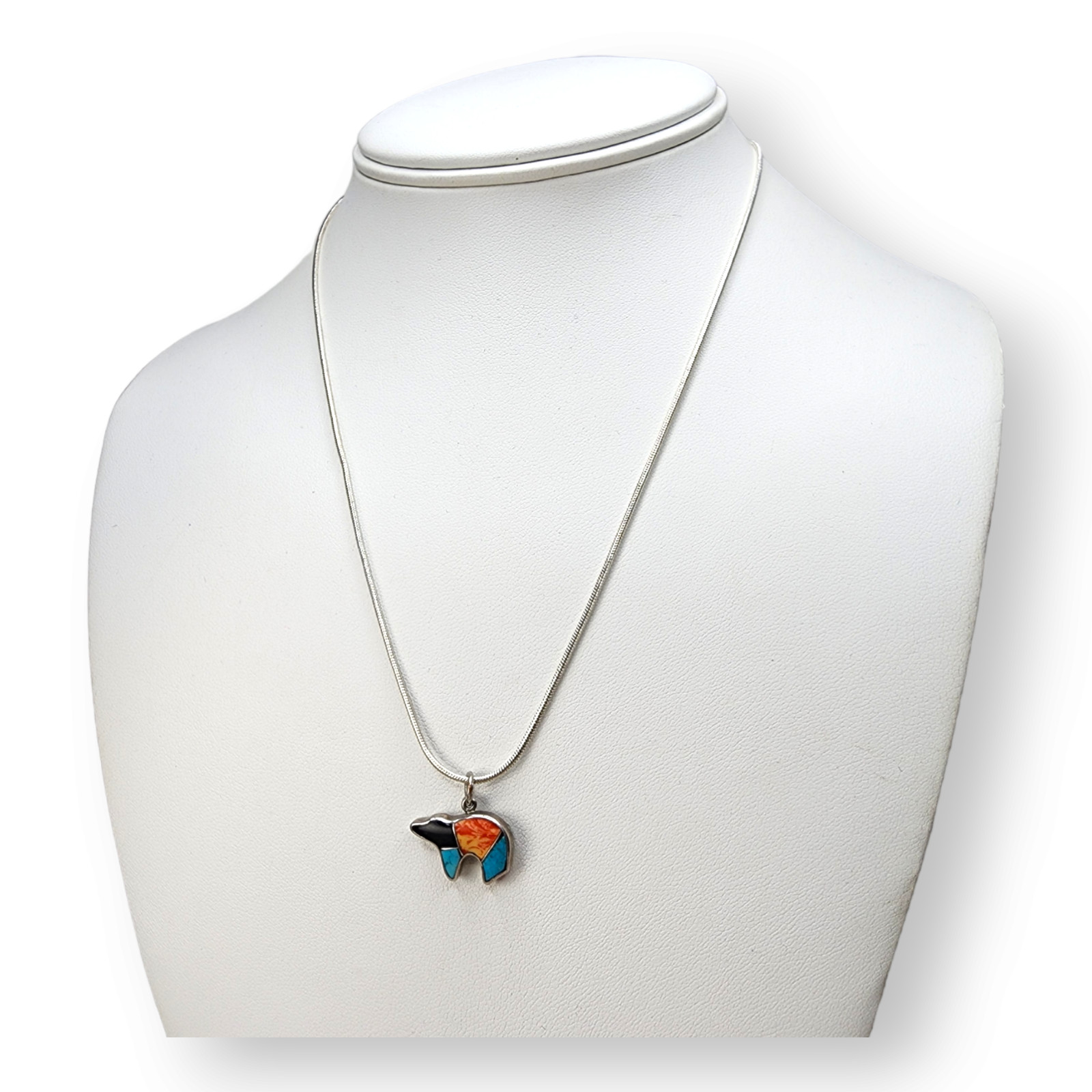 Vintage Sterling Silver 925 Bear Inlay Pendant with 18 Inch Snake Chain Necklace