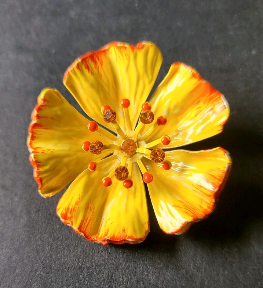 Vintage Yellow Enamel Poppy Flower Power Brooch Pin Hippie MCM Glows Under UV