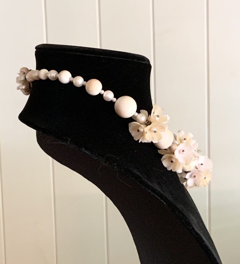 Vtg. 1950s-60s 18” Necklace, Pink Floral Design, Early Plastics, Post War Japan