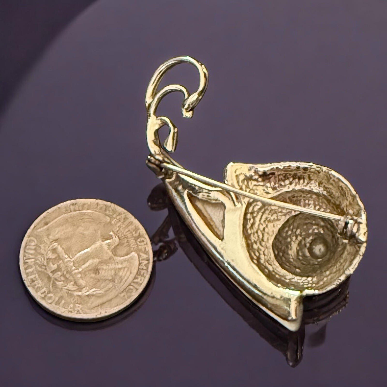 Snail Brooch Gold Tone Abstract Modernist Figural Shell Coastal Chic Vintage Pi