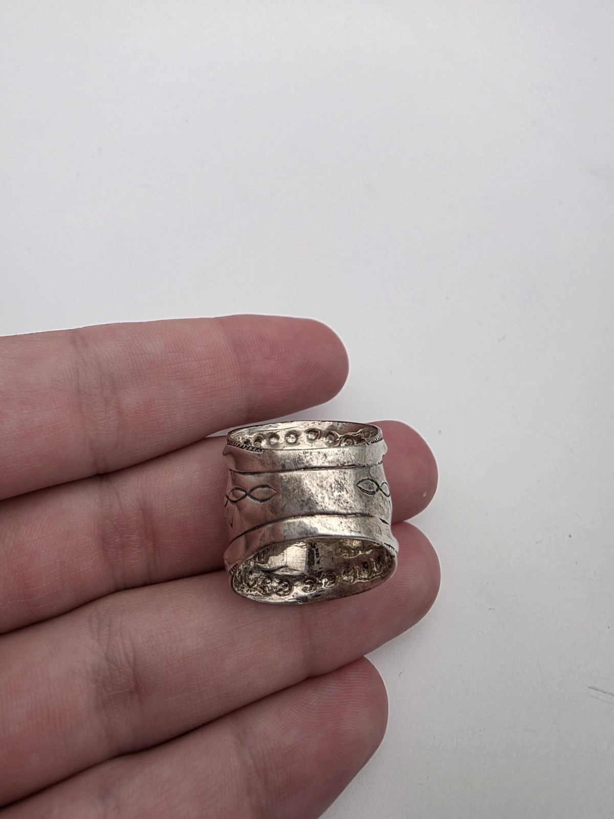 Vintage Designer BBJ Southwestern Sterling Silver 925 Ring Size 10.5