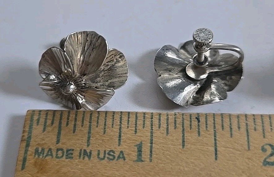 Vintage Sterling Silver Stuart Nye Pansy Screw Back Earrings and Ring Set