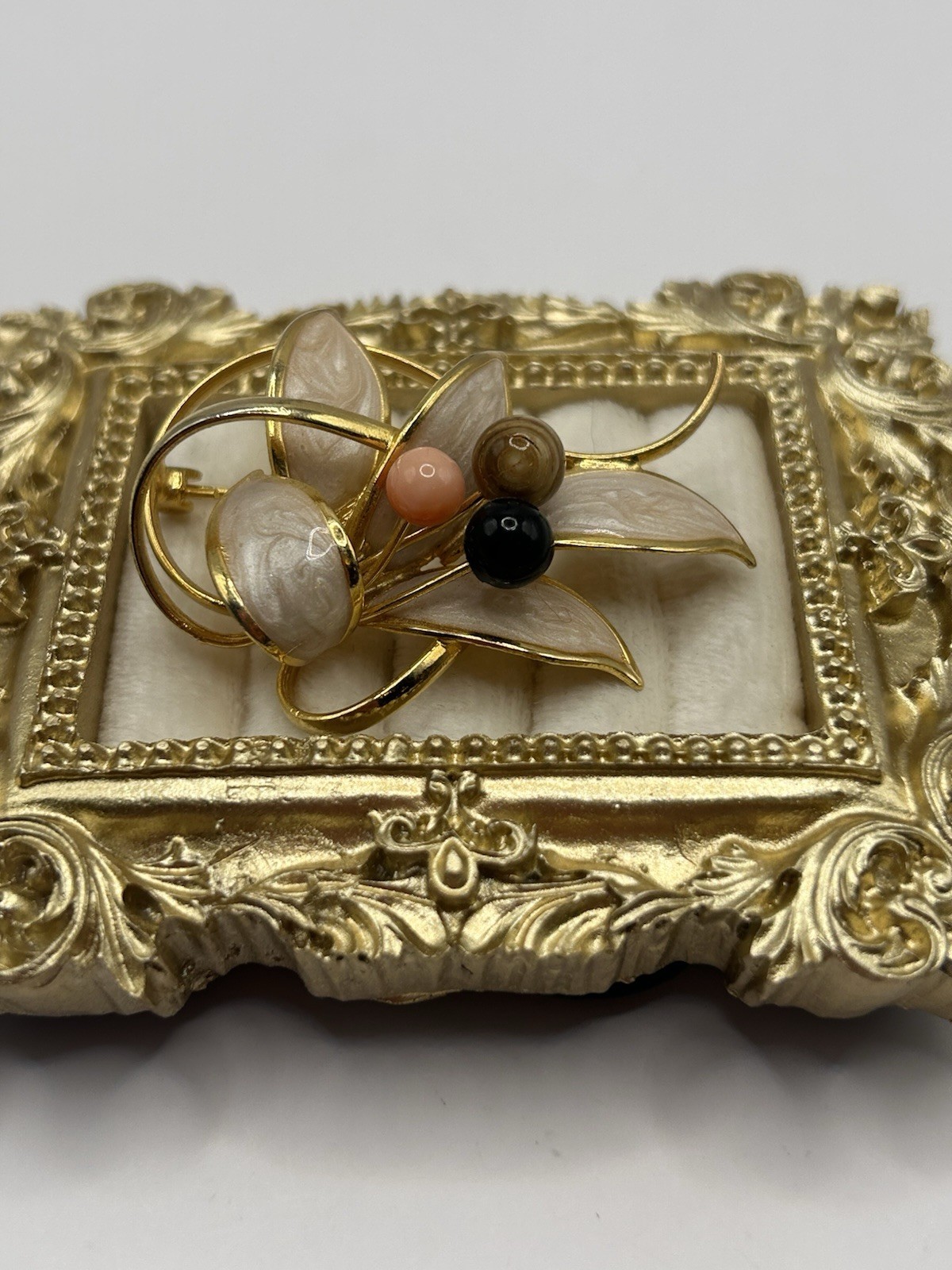 Vintage Leaf Brooch Gold Tone Enameled Light Pink Black Beaded 3D Leaves Pin