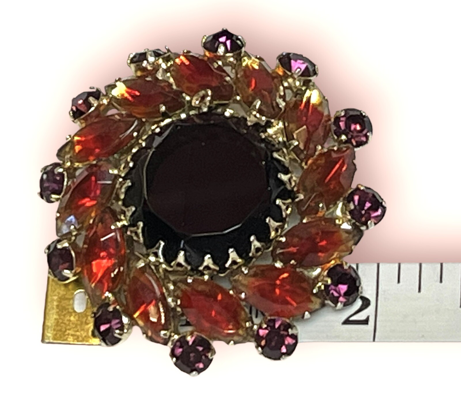 High End Dog Tooth Prong Set Crystal Red Givre Rhinestones Vintage Estate Brooch