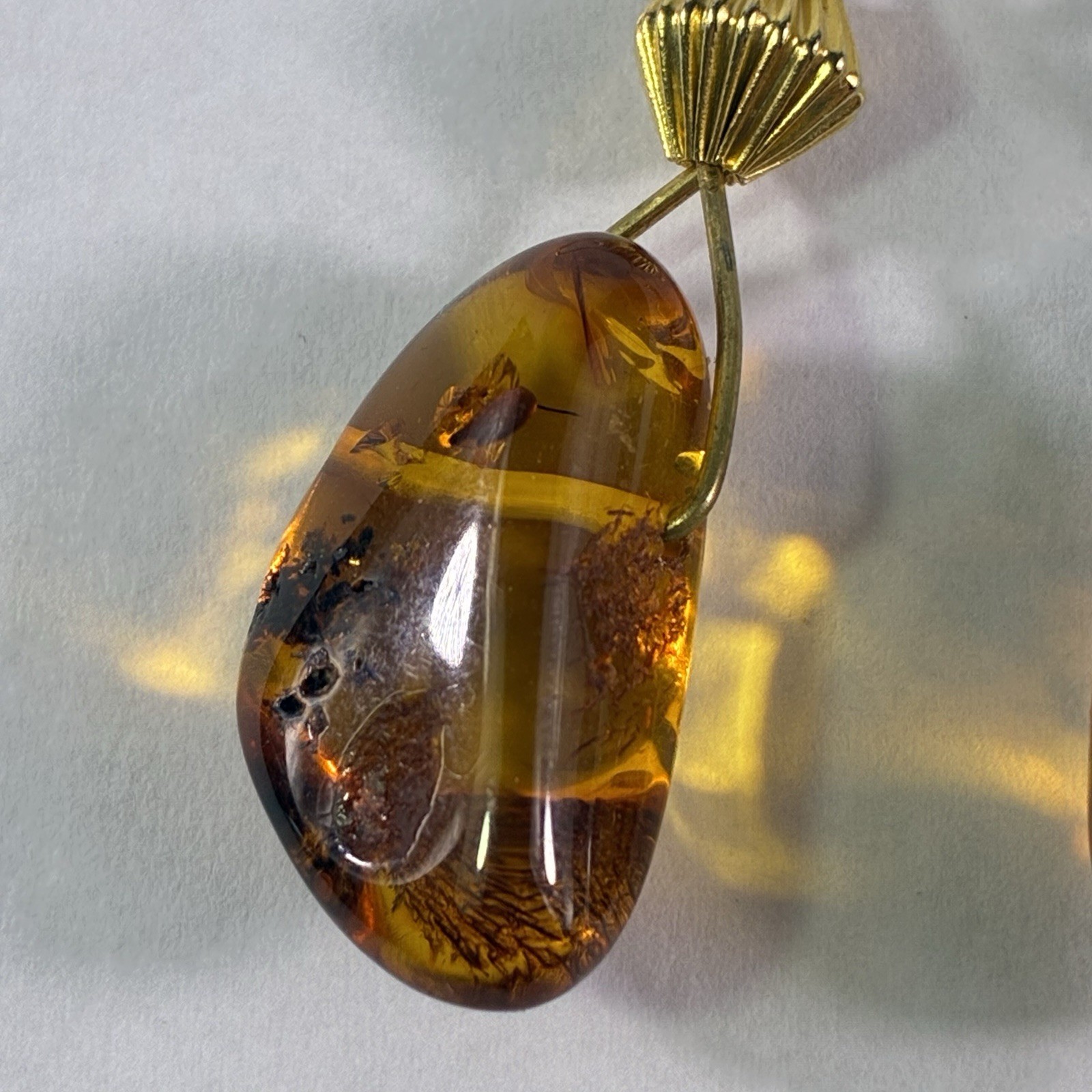 14K Gold Genuine Baltic Honey Amber Yellow Dangle Drop Earrings Art Deco