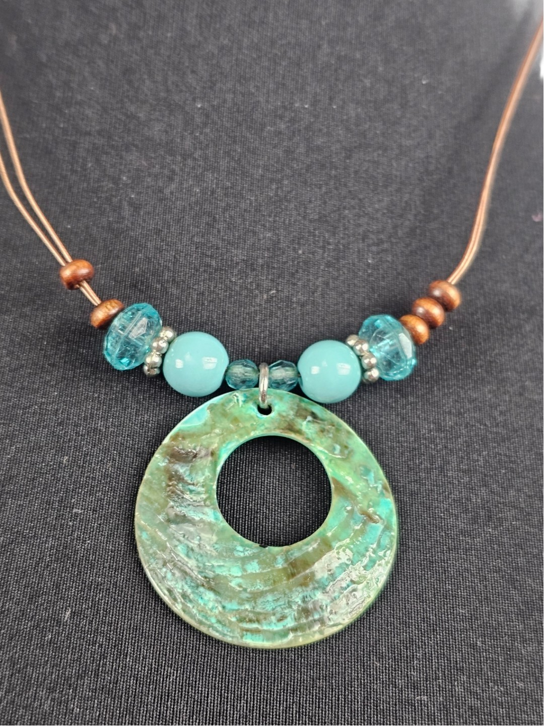 Vintage Abalone Paua Shell & Bead Donut Pendant Wire Necklace Bohemian | Beachy