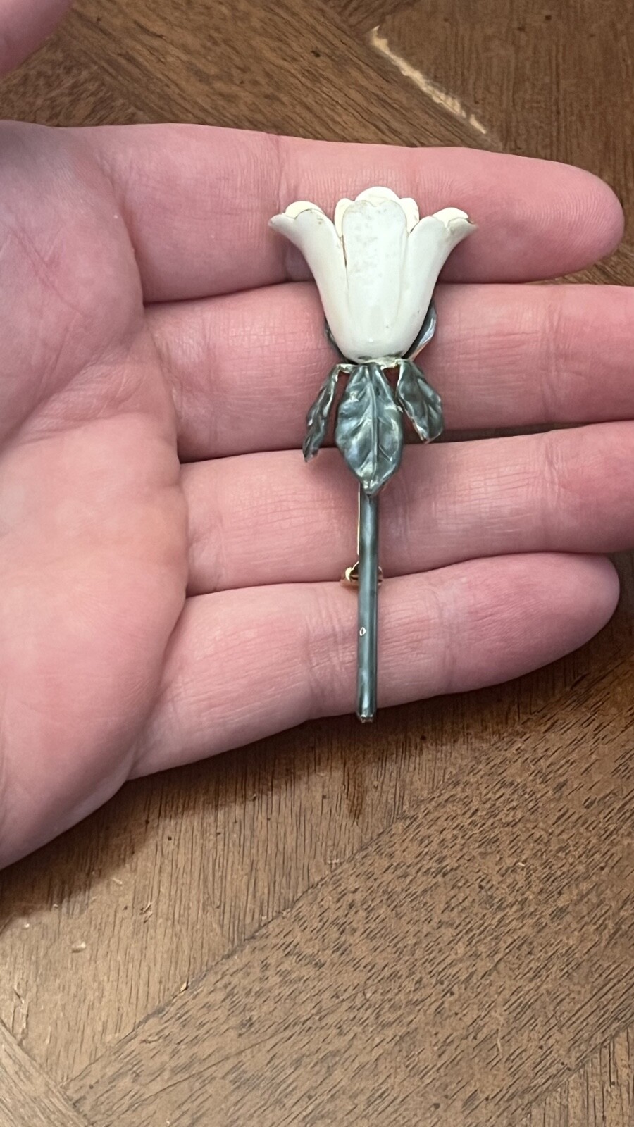 Vintage Sandor Off-White Enamel Tulip Flower Brooch Gold Tone Signed Rare!