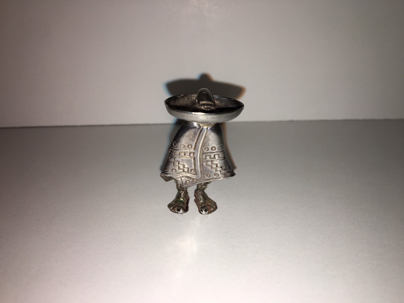Vintage Signed Sterling Silver 925 Mexico Sombrero Poncho Pin Auction Finds 702