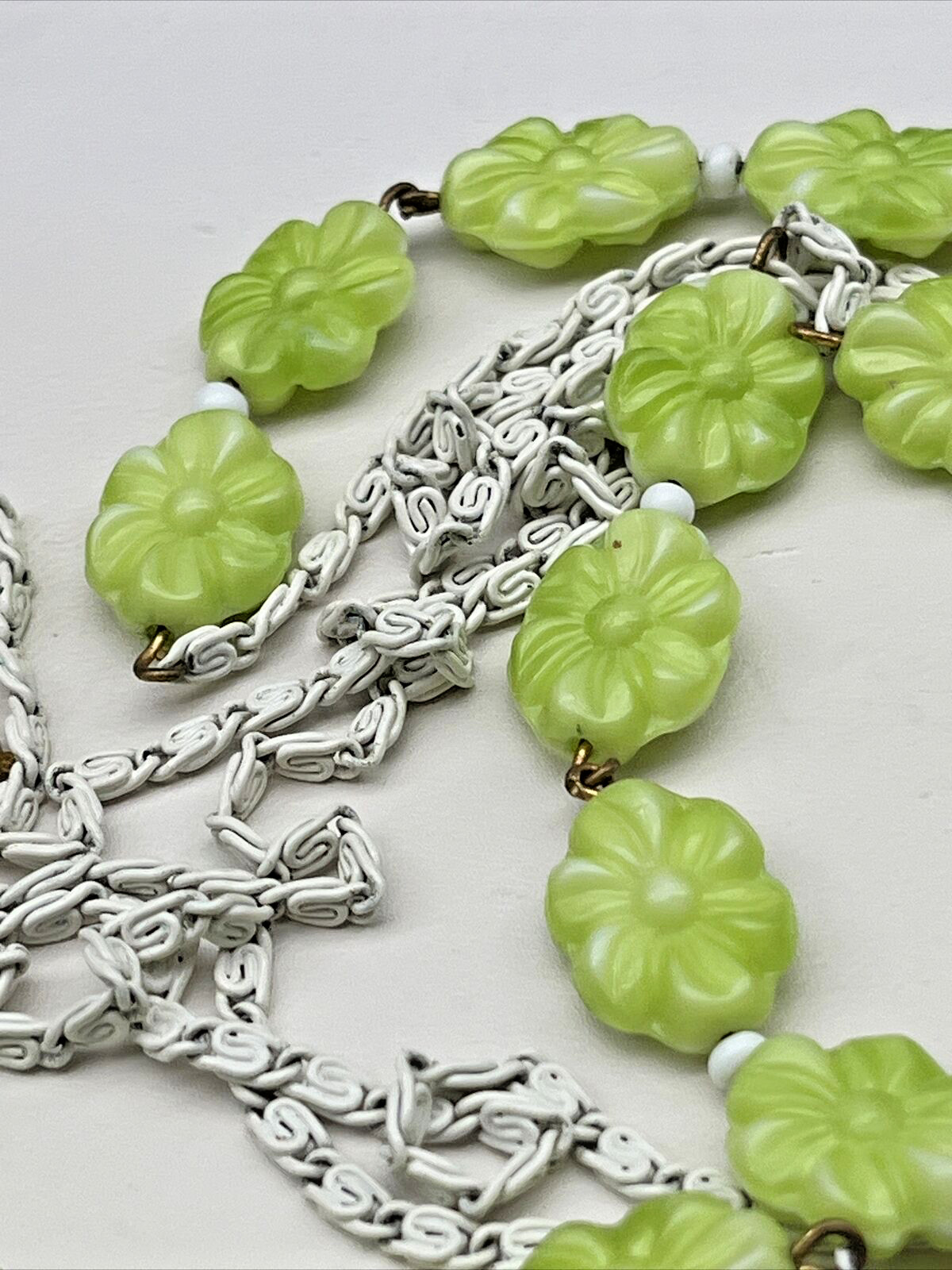 Vtg Flapper Length Poured Glass Gripoix Bead Lime Green Flower MCM Long Necklace