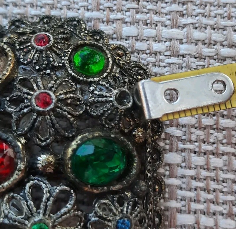 Vtg New England GlassWorks Brooch Filigree Flowers Jewel Colors Faceted READ