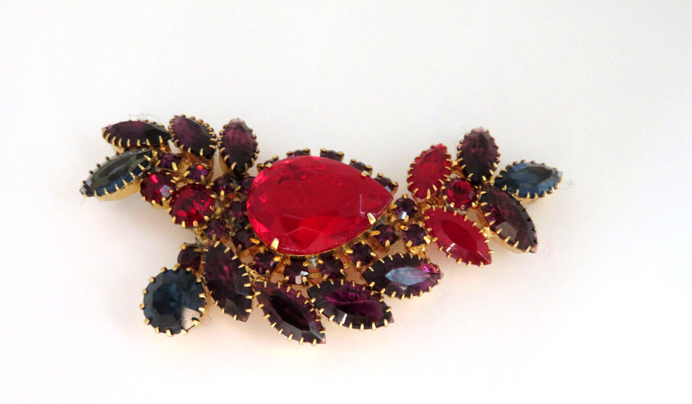 Estate Statement Leaf Rhinestone Pin Brooch Red Purple and Blue Gold tone As is