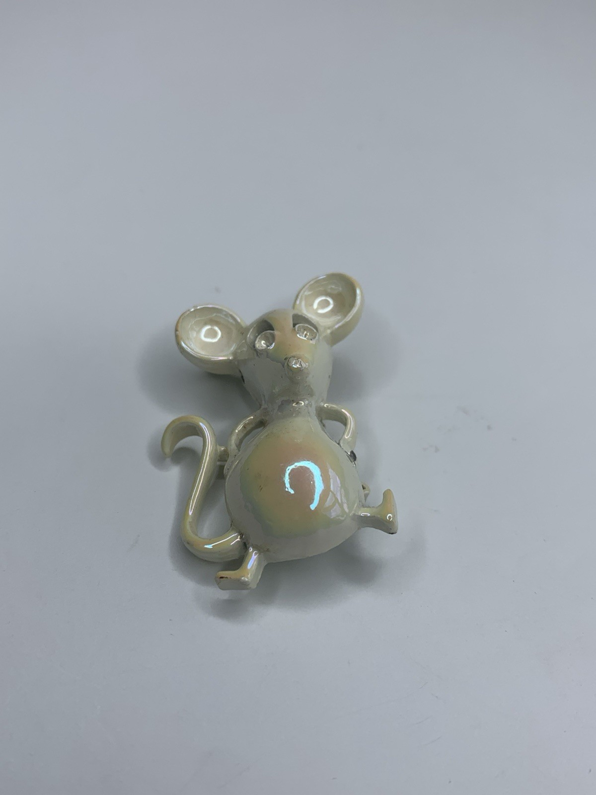 Vintage Gerrys Mouse With Pin Brooch Pearl Enamel Finish