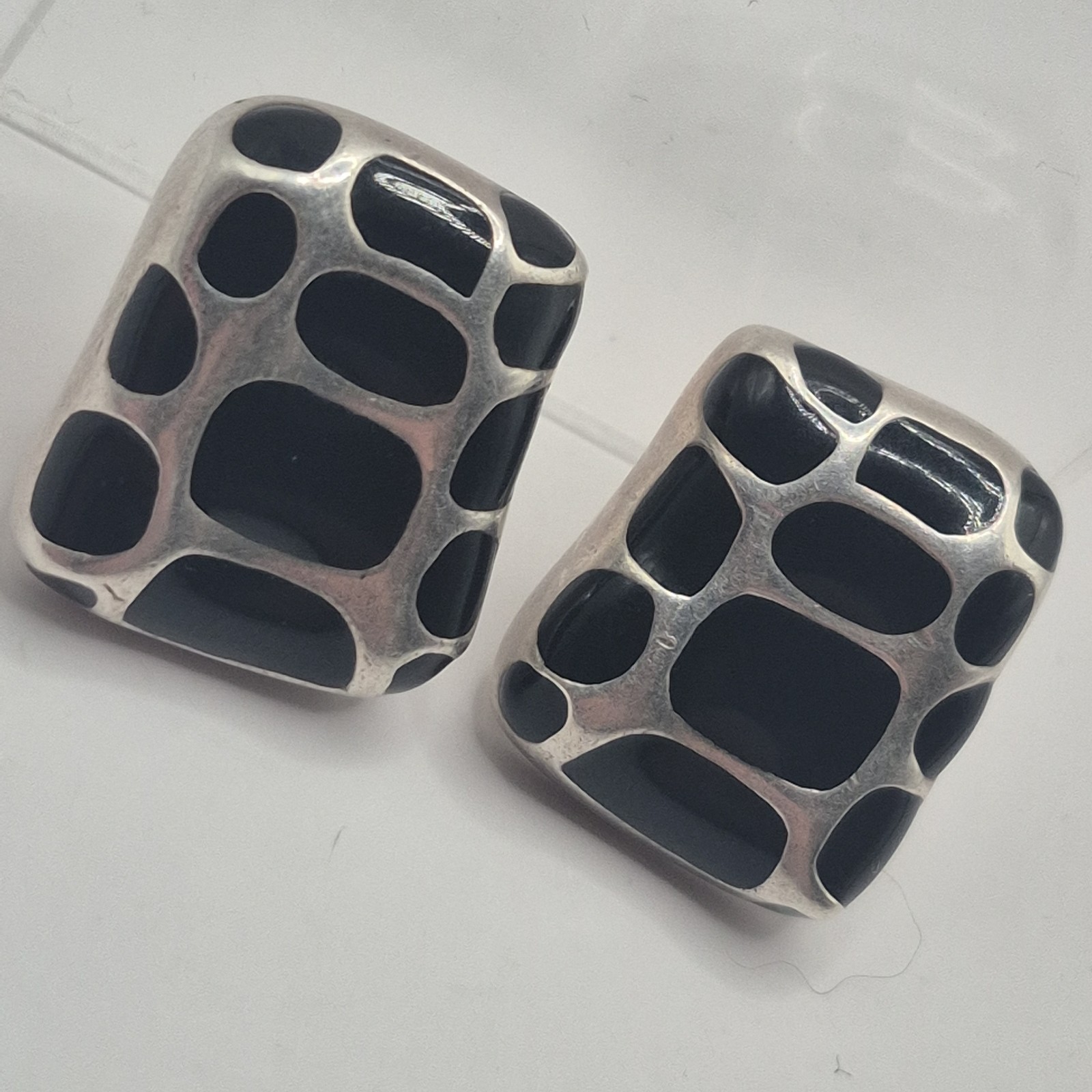 Angela Cummings AC Studios Sterling Silver 14k Post Black Enamel Omega Earrings