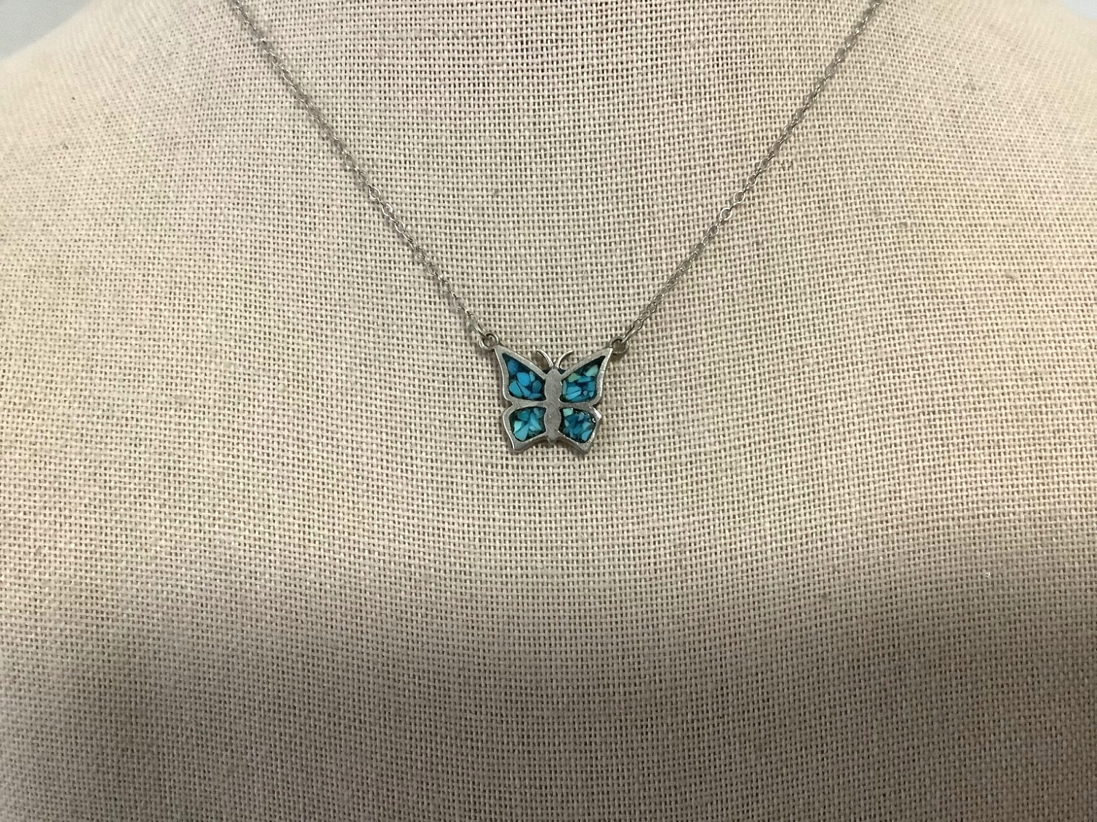Vintage 80’s sterling silver 925 turquoise chip inlay butterfly pendant necklace