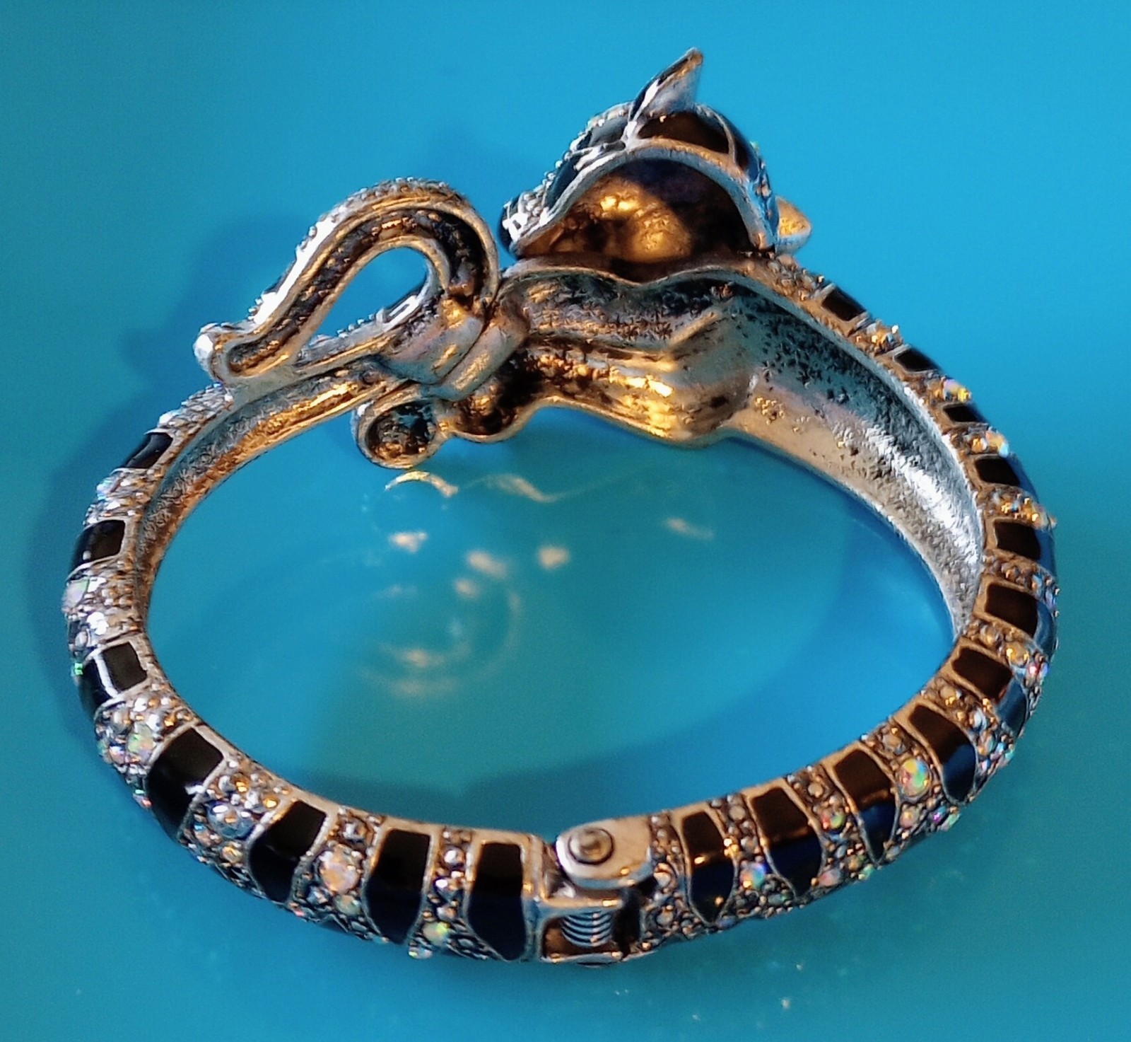 Betsey Johnson Jewelry – Tiger Black Enamel & Rhinestones Magnetic Bracelet