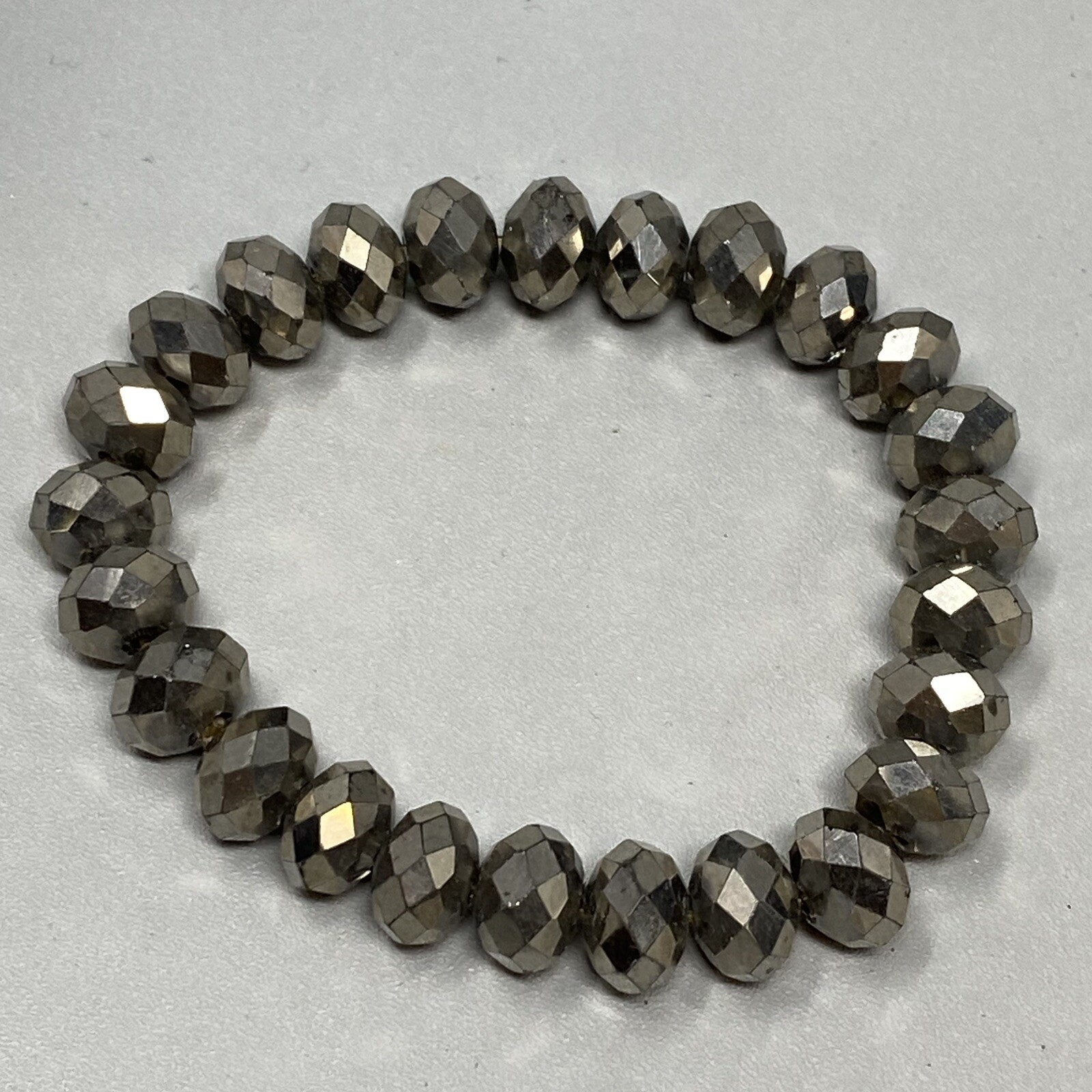 Stretch Bead Bracelet Gray Silver Glass Faceted Fire Polished Iridescent 6.5″