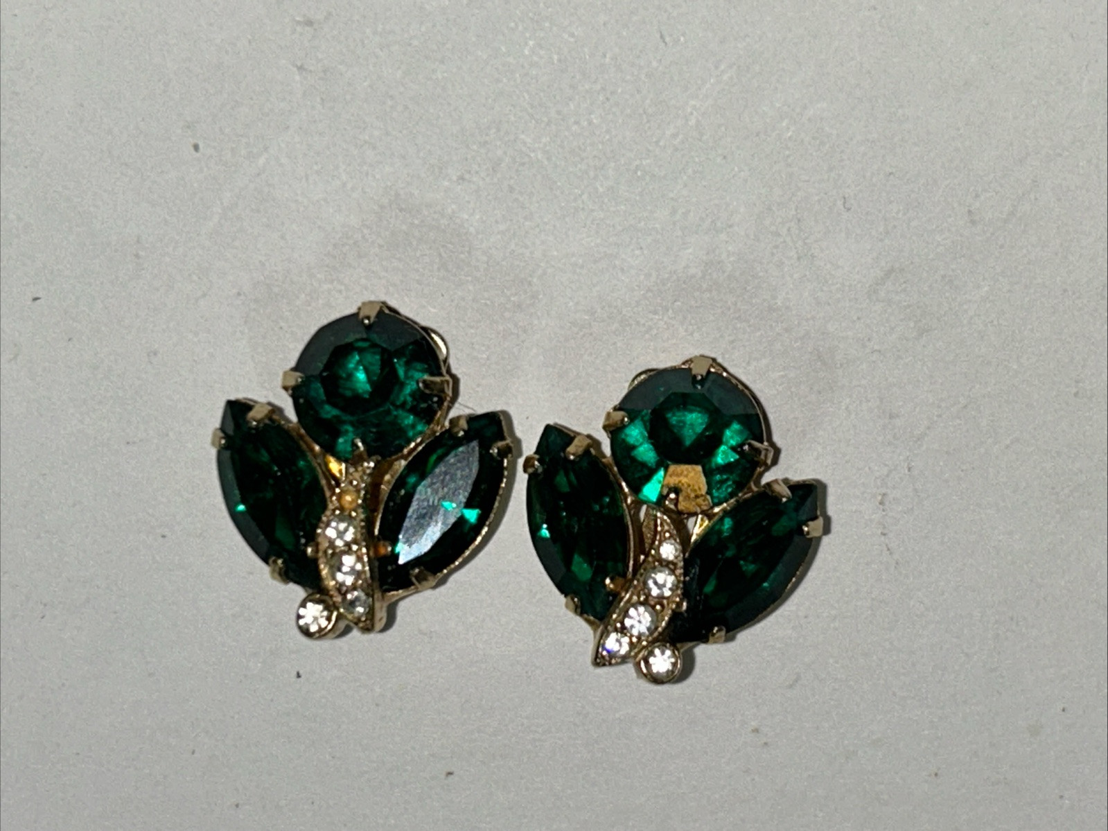 Vntg Eisenberg Ice Earrings Dark Green Rhinestone Clip Missing 1 Rhinestone (c7)