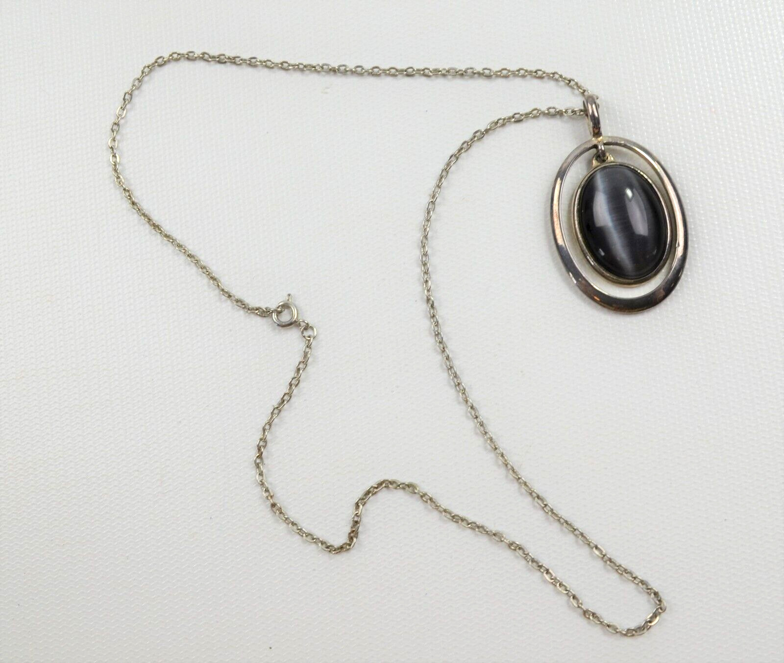 Vintage Silver Toned Metal Necklace and Oval Pendant w/ Dangling Gray Stone 12″