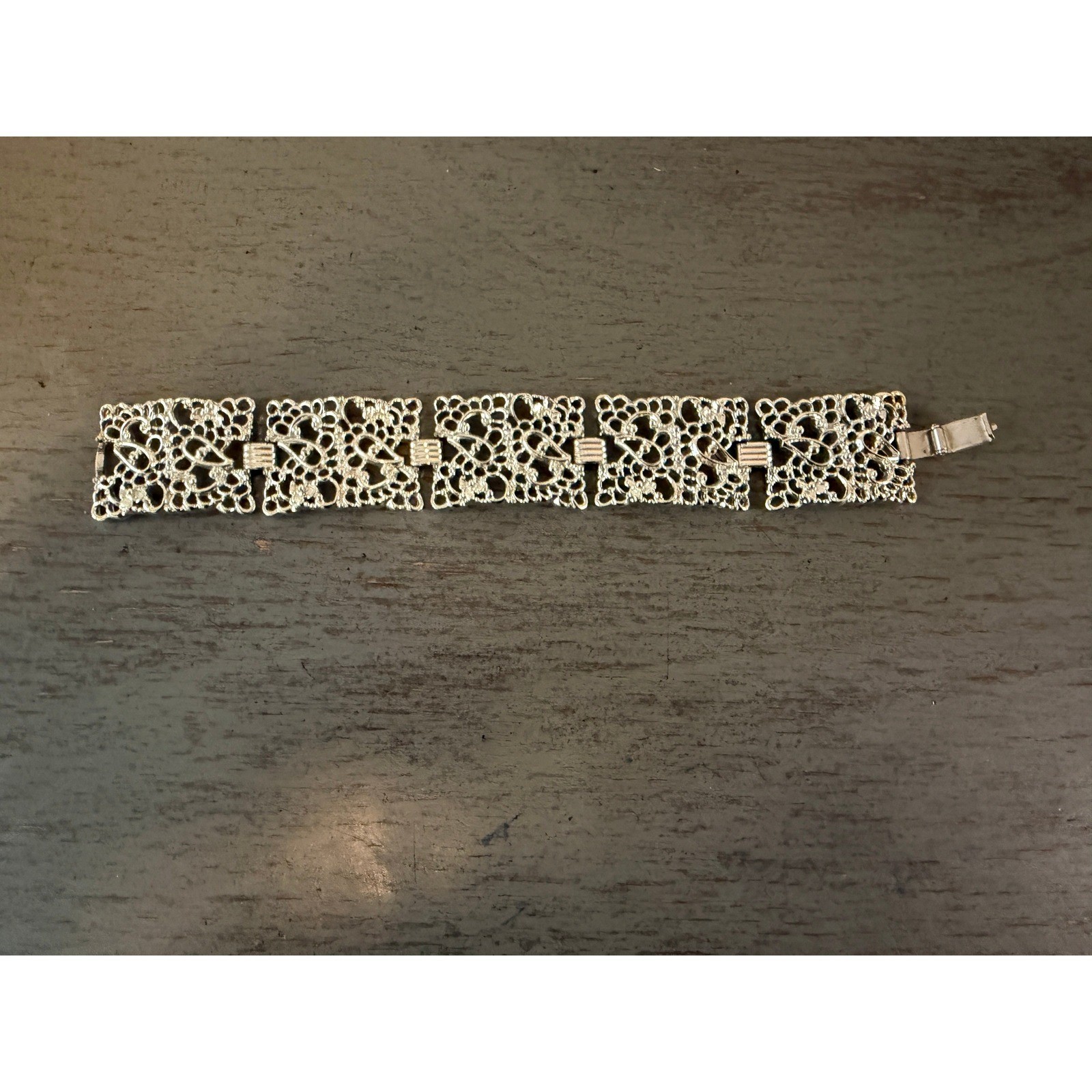 Vintage Silver Tone Filigree Panel Bracelet Openwork Scroll Floral Link 7.25in
