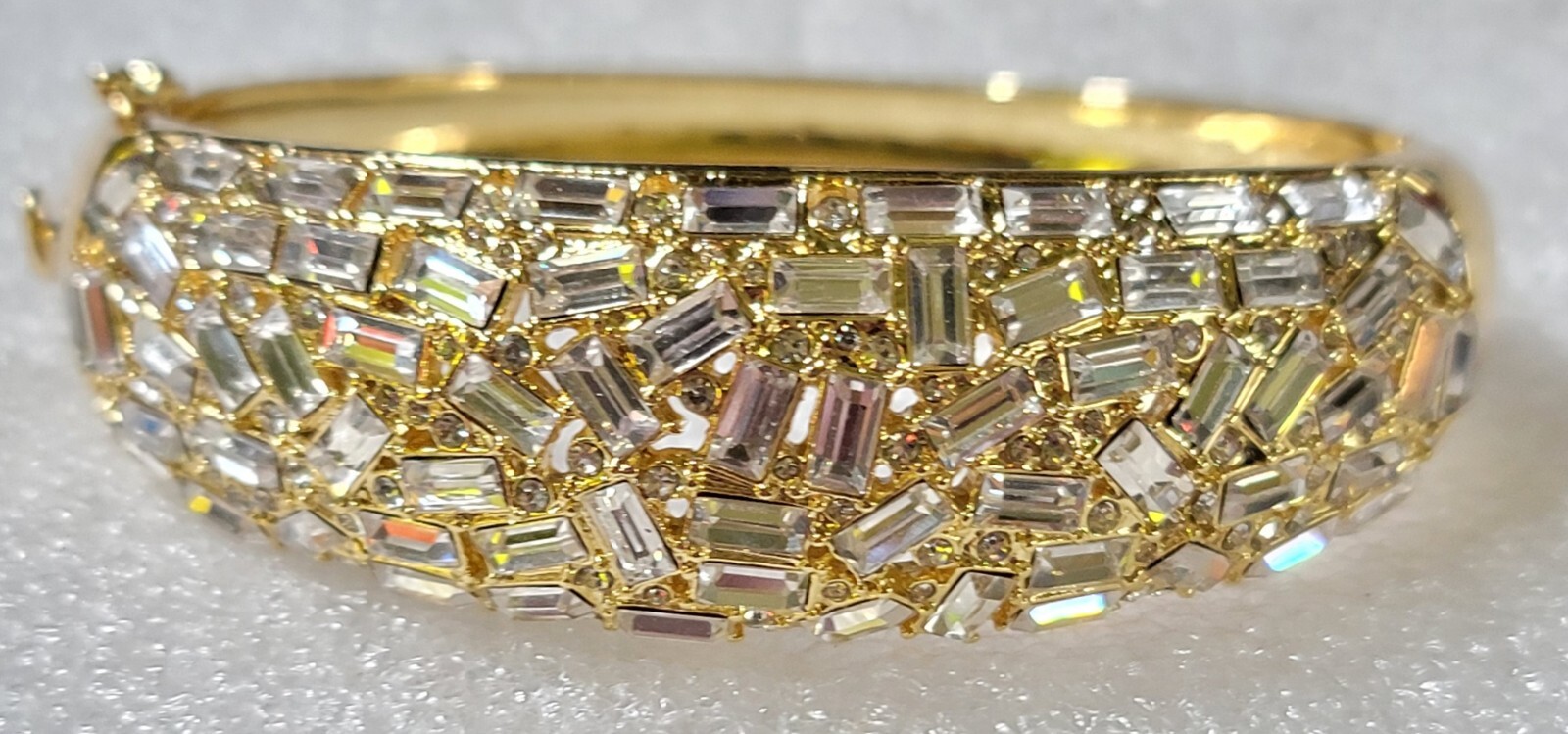 Vintage Mosaic Style Clear Rhinestones Hinged Chunky Cuff Locking Bracelet