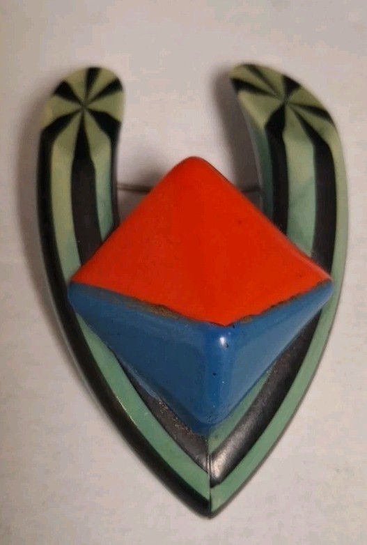Eccentric 90’s Vintage Abstract Brooch