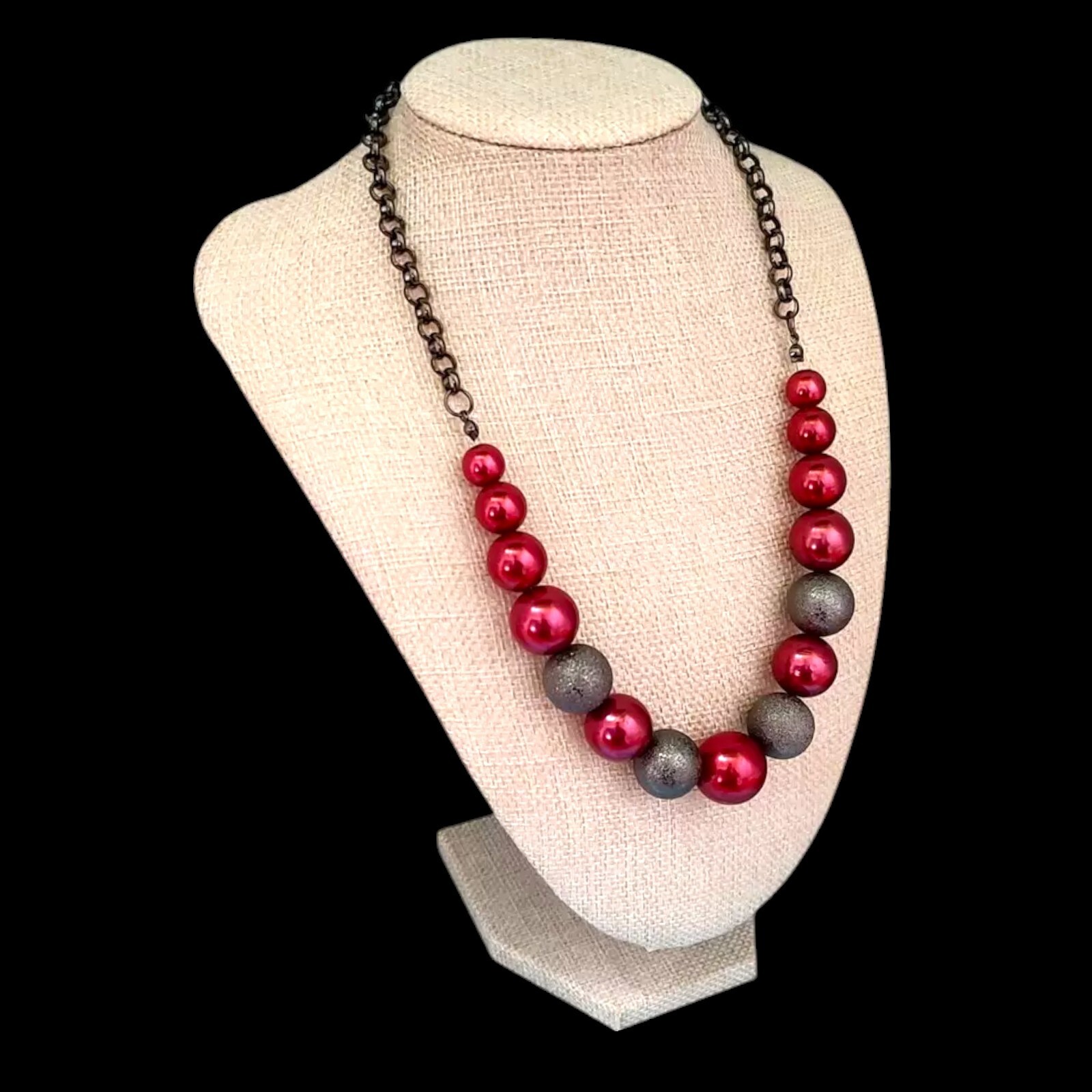 90s Chunky Metallic Hot Pink & Gunmetal Oversized Beads Statement Necklace 21″