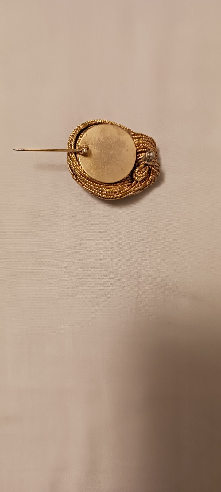 Vintage MABE Blue-Gray Pearl and Gold Tone Pin/Brooch And Earring Set